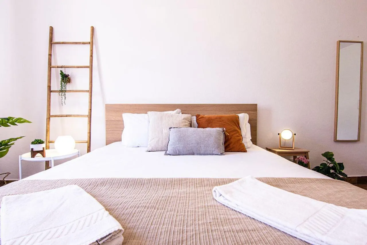 Faro Central - Holiday Apartments 0*,