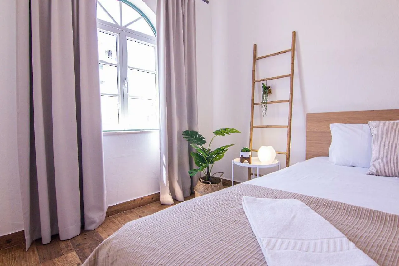 Faro Central - Holiday Apartments